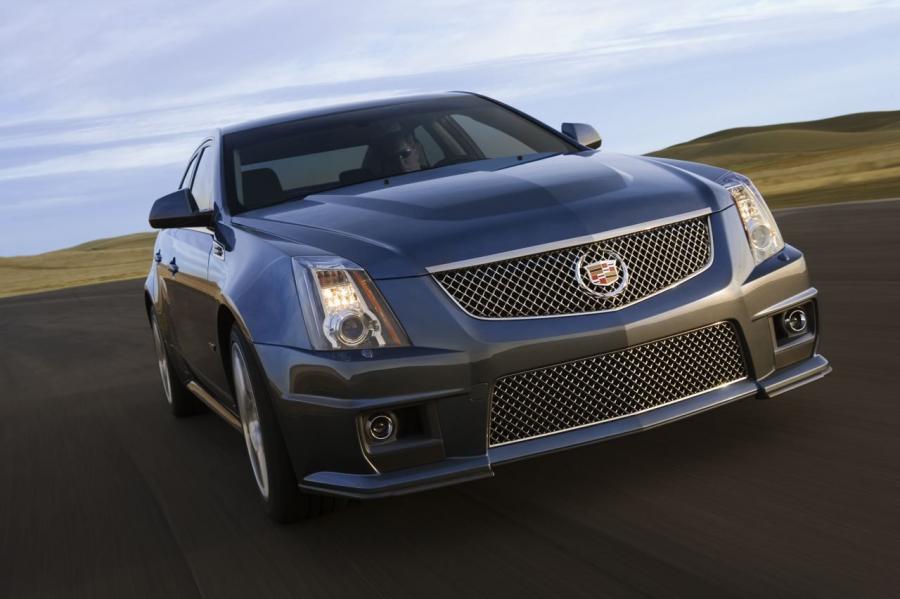  Cadillac CTS-V Coupe 2010 года  (фото 36 из 315)